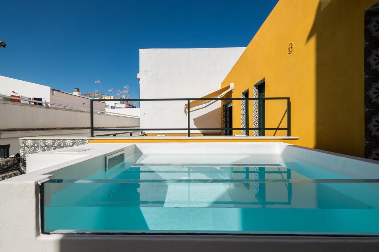 Wello Apartments Sevilla Ngoại thất bức ảnh