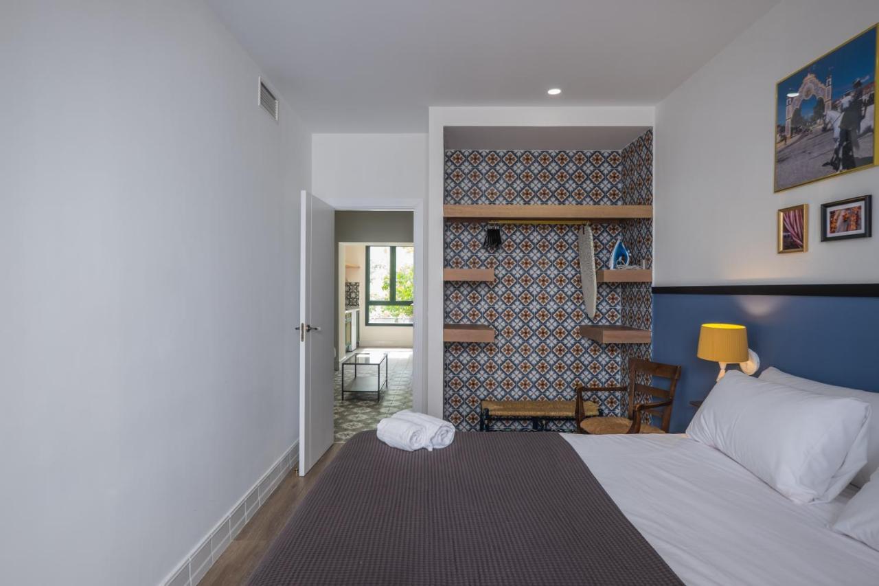 Wello Apartments Sevilla Ngoại thất bức ảnh
