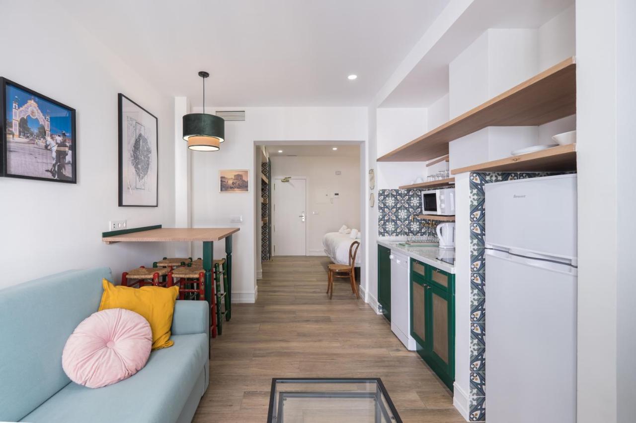 Wello Apartments Sevilla Ngoại thất bức ảnh