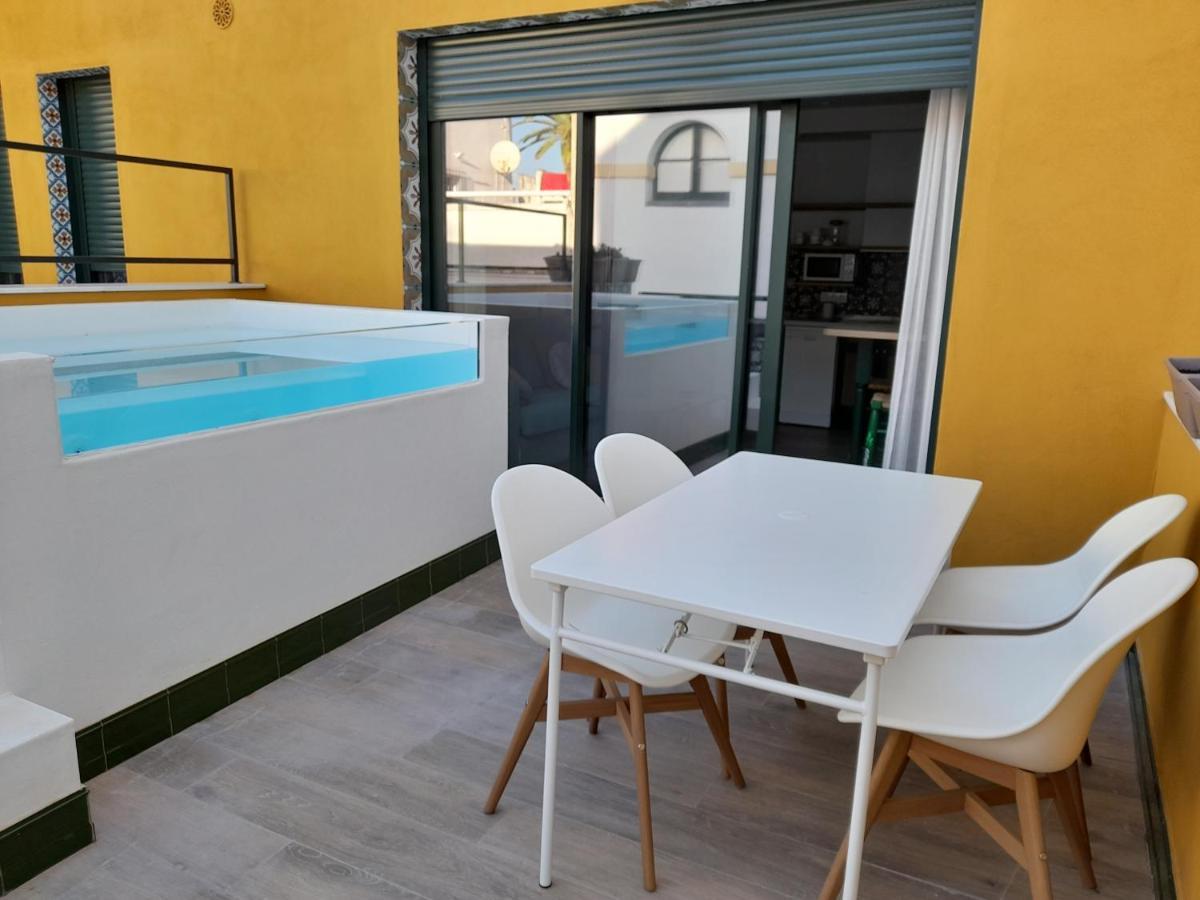 Wello Apartments Sevilla Ngoại thất bức ảnh